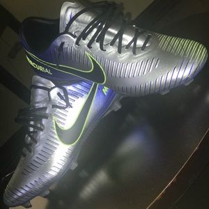 Meet your Posher, Freddie